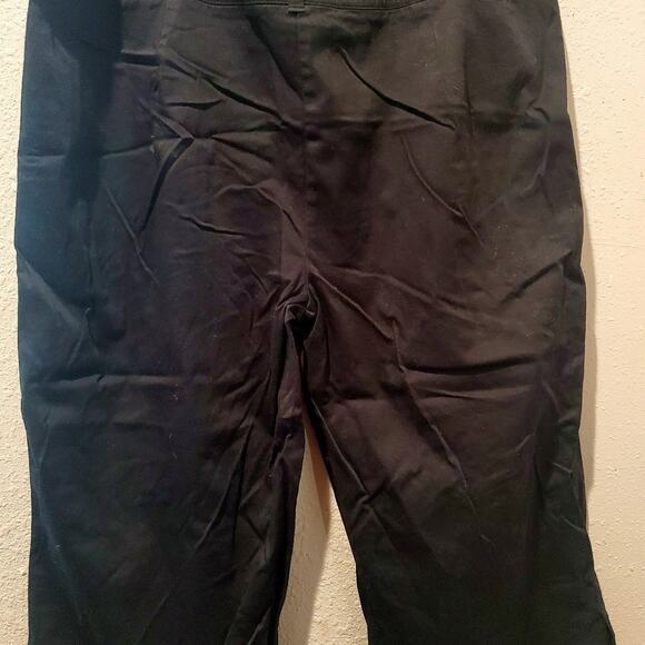 Avenue black capris cropped pants stretch plus size 16 office, work, party, New - Picture 10 of 14